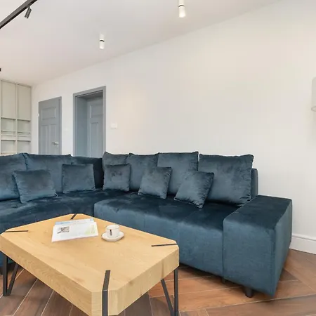 Exceptional Apartment With Charming Garden And Parking By Noclegi Renters Gdańsk Eksteriør bilde